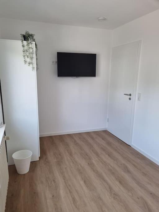 ~ferienwohnung / Hd~ Sandhausen